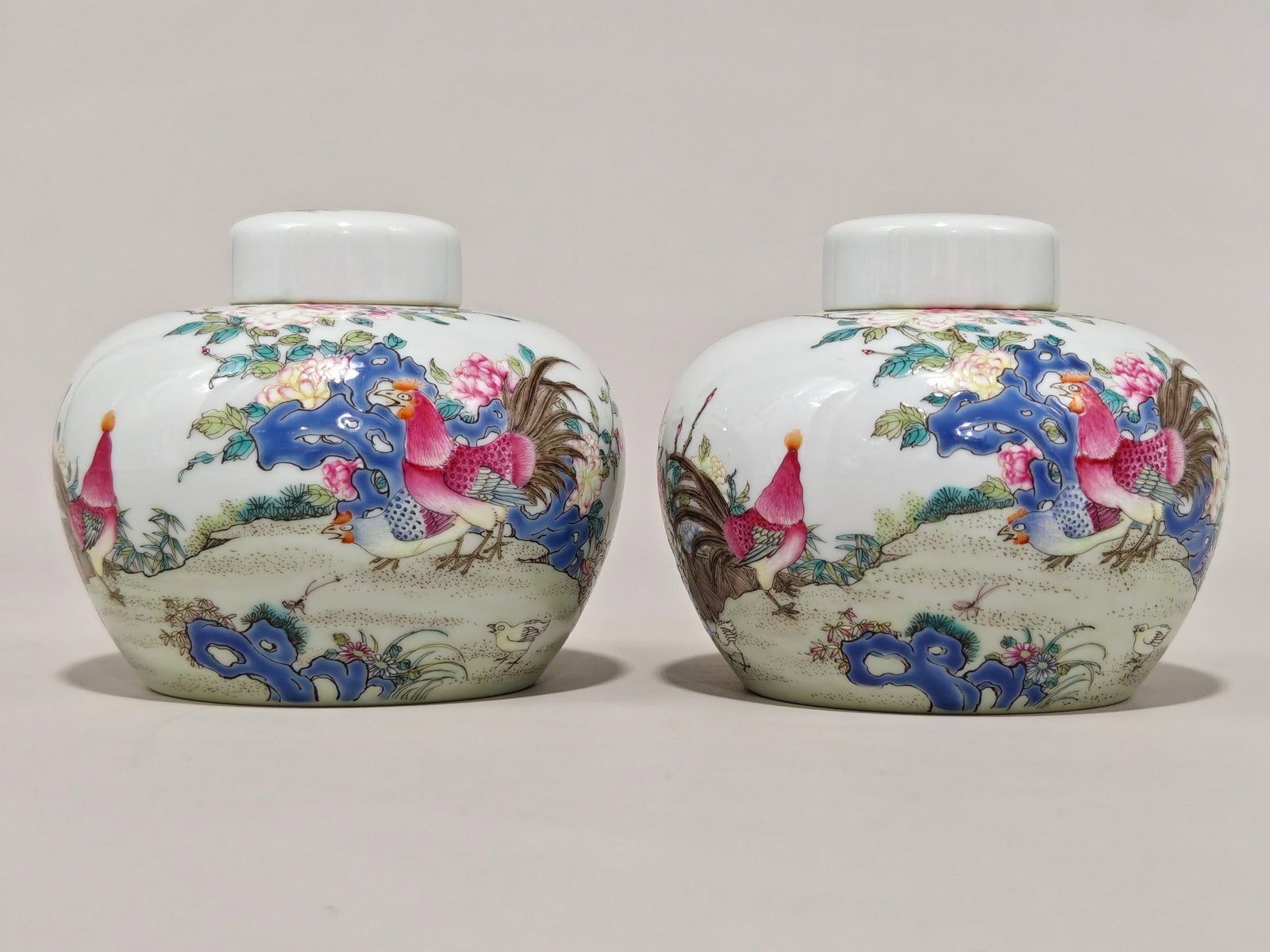 A Pair of Exquisite Famille-Rose Flower and Rooster Pattern Cover Jars (1 of 9)