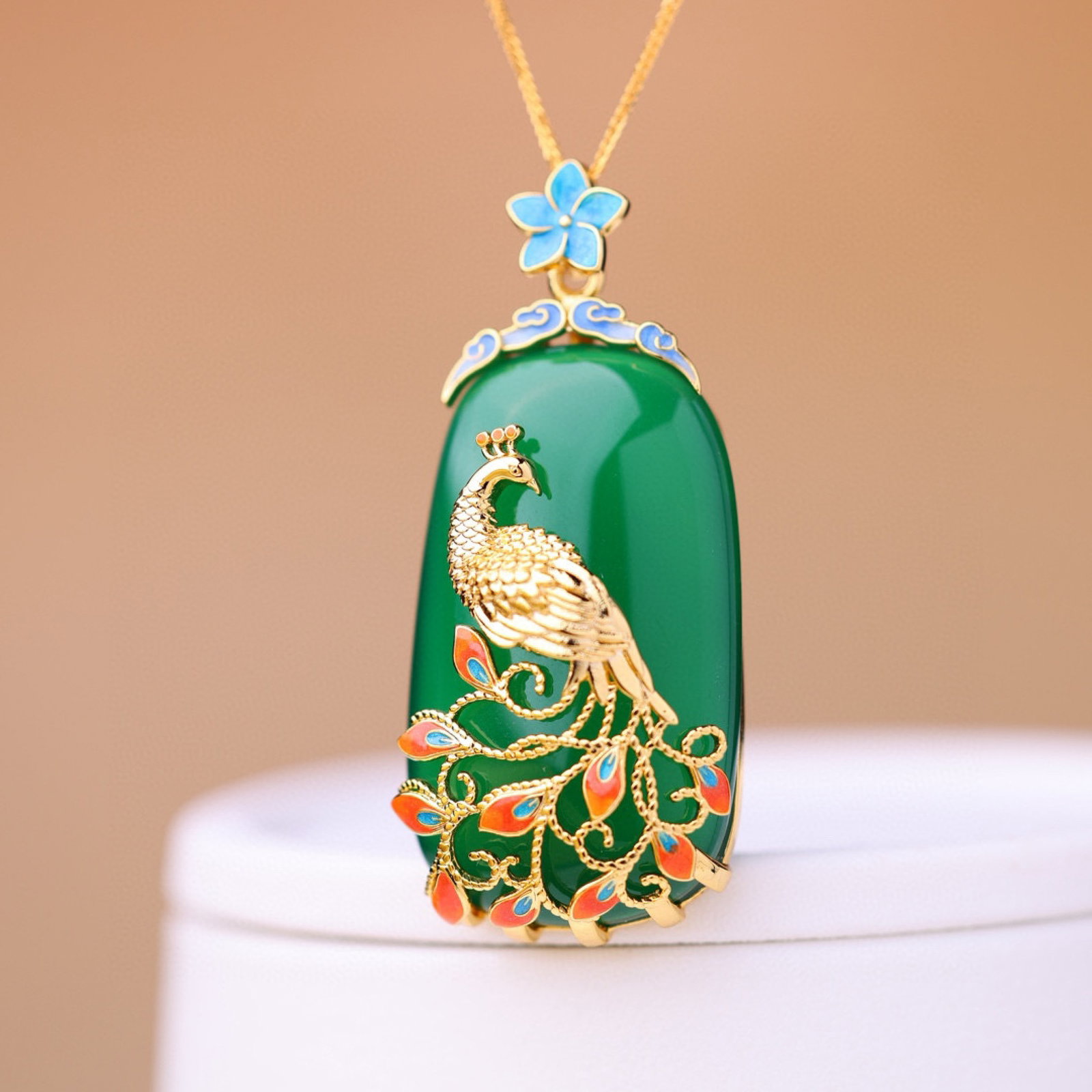 An Exquisite Peacock Pattern Pendant - 4
