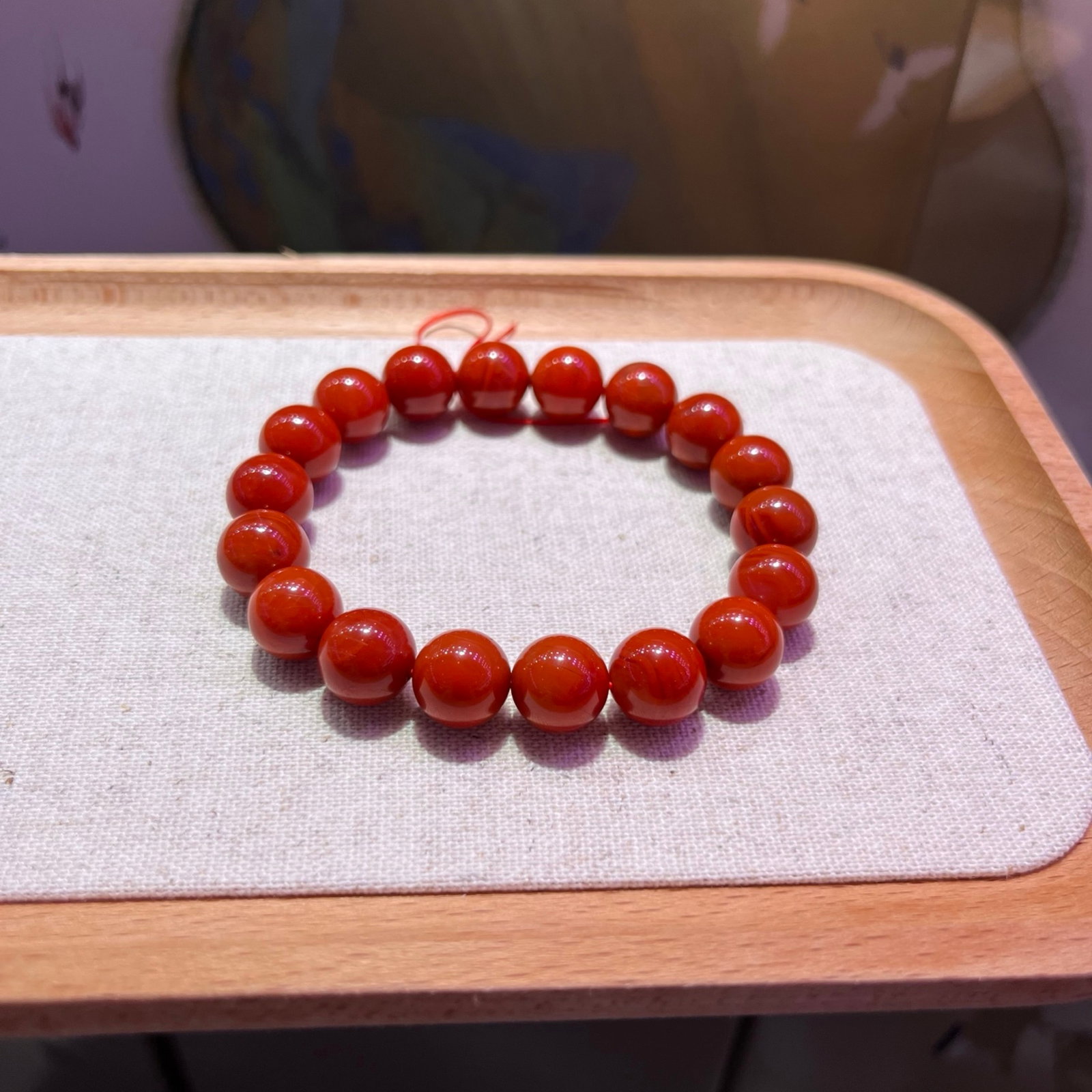 An Exquisite Agate Bracelets: An Exquisite Agate Bracelets,Size:11mm,Total Weight:34.7g 玛瑙手串