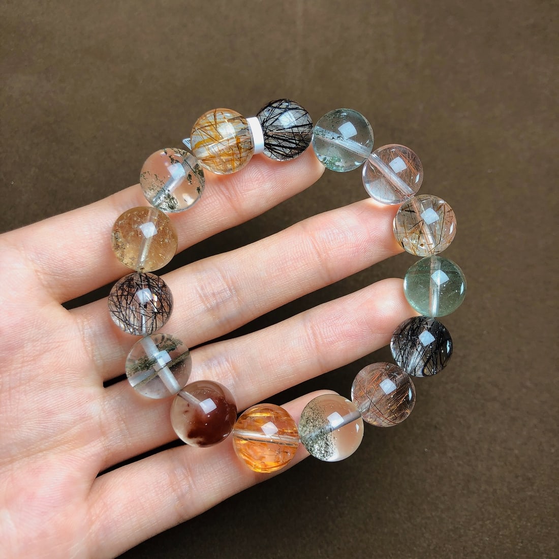 An Exquisite Crystal Bracelets: An Exquisite Crystal Bracelets,Size:13mm,Weight:45.2g 水晶手串