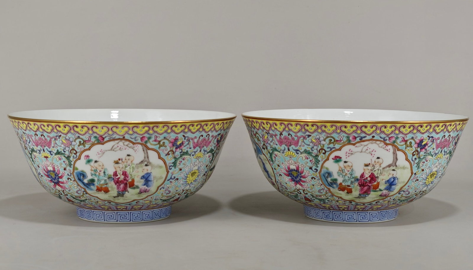 A Pair of Exquisite Famille-Rose Turquoise Ground Painted Gold Lotus and Figure Pattern Bowls (1 of 9)