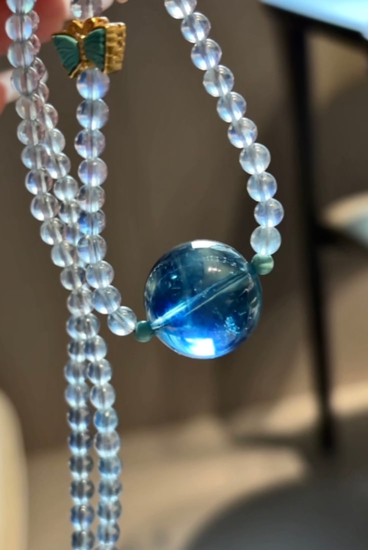An Exquisite Aquamarine Pendant - 4