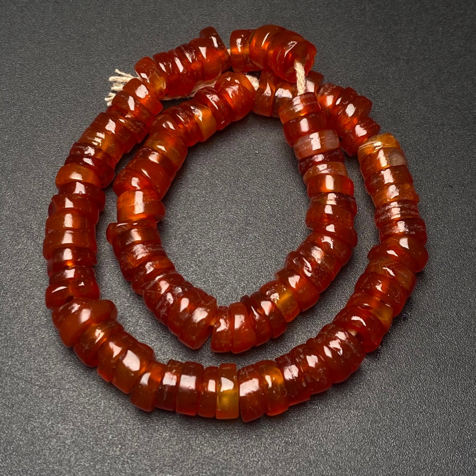 An Exquisite Agate Bracelets - 6