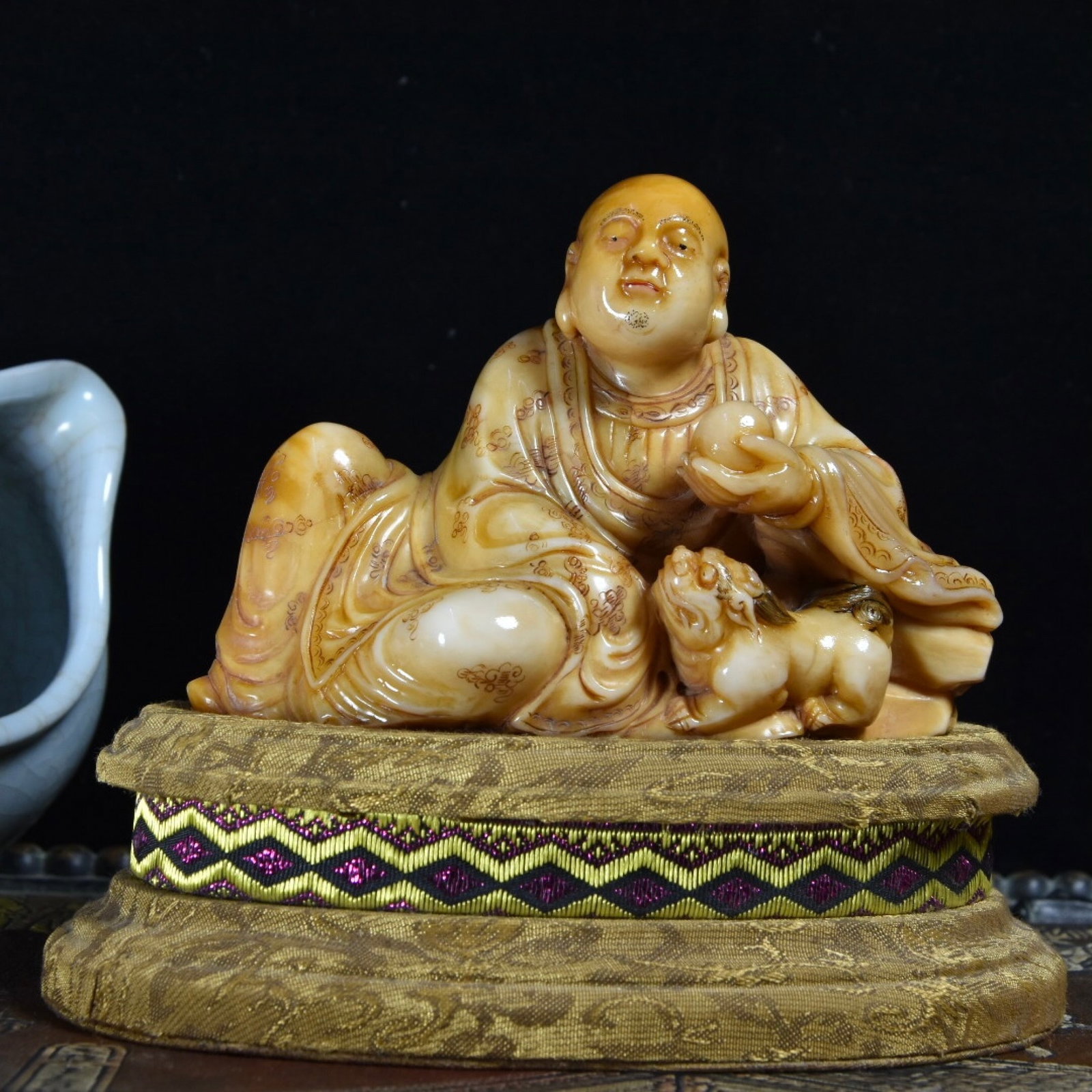 An Exquisite Tianhuang Stone Statue of Arhat Pattern Seal (1 of 9)