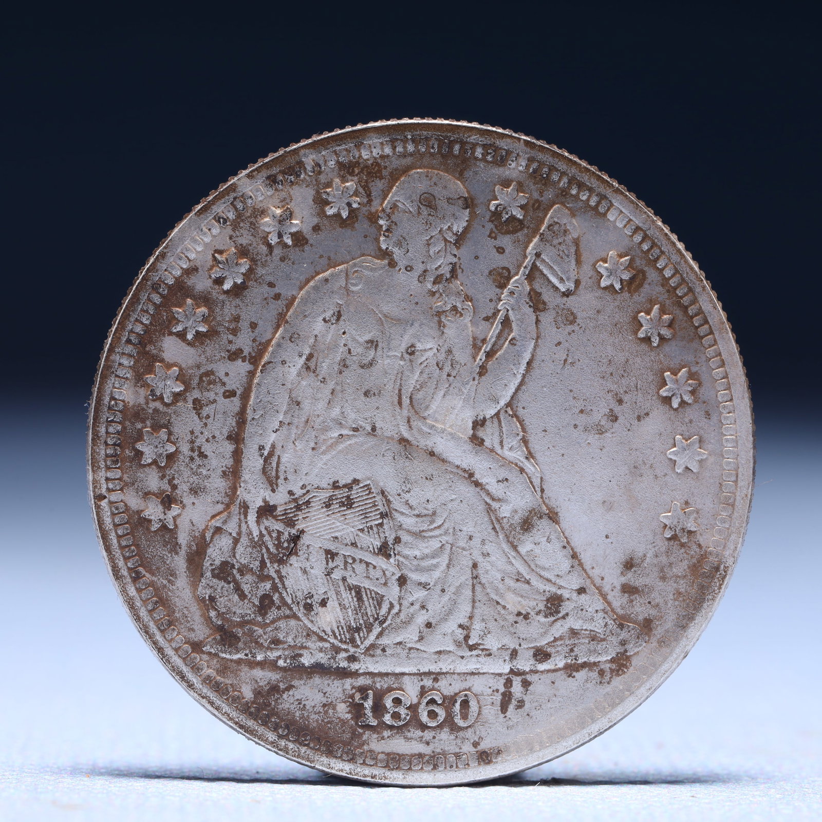 USA One Dollar 1860 Coin: American coin. IN GOD WE TRUST / LIBERTY / 1860 / UNITED STATES OF AMERICA / ONE DOL. Weight:26.9g.