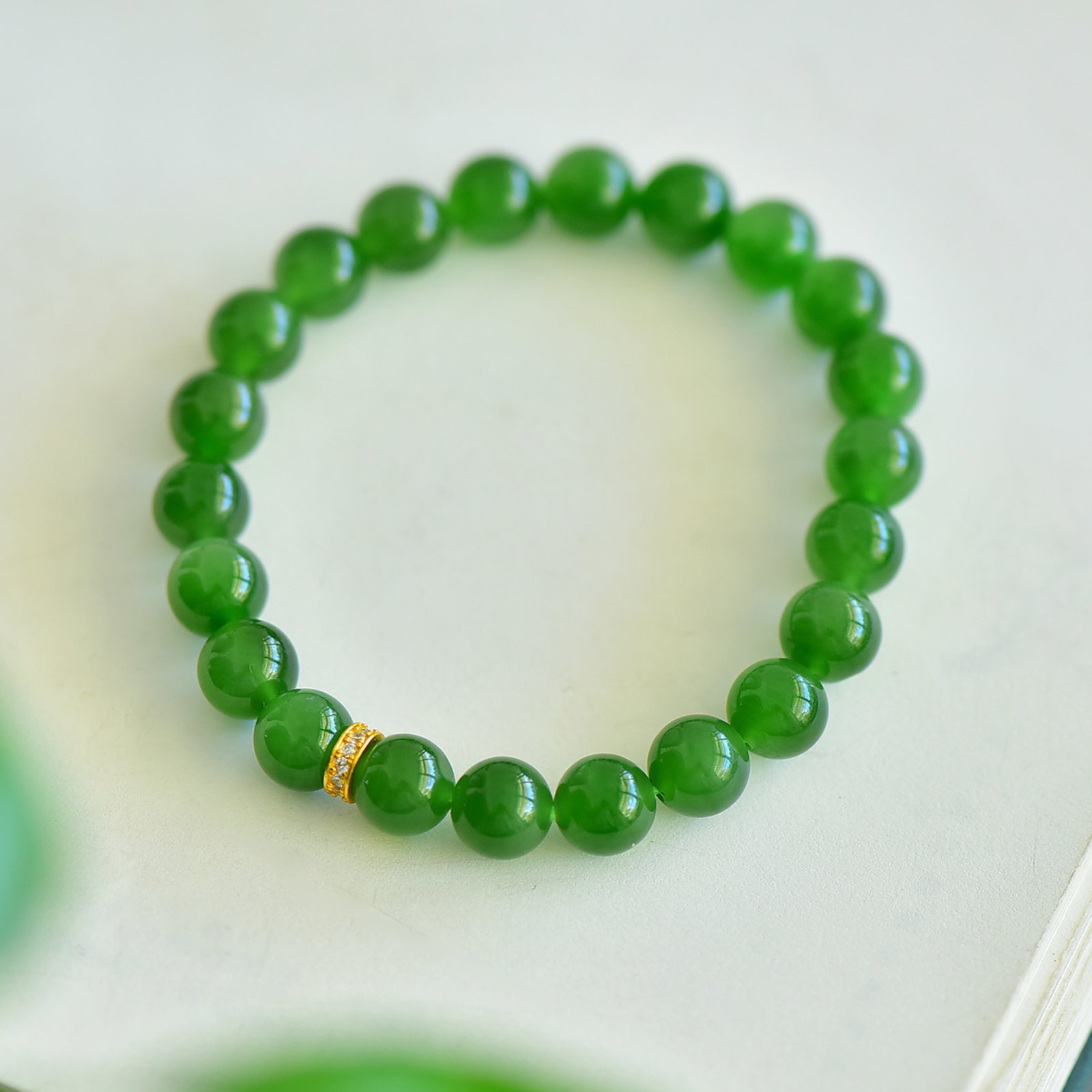 An Exquisite Jasper Bracelets - 5