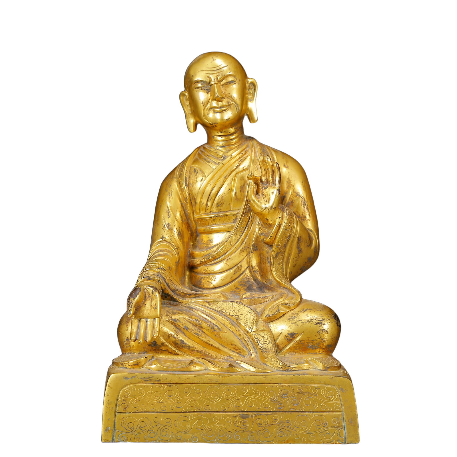 A Solemn Gilt Bronze Statue of Guru: A Solemn Gilt Bronze Statue of Guru,Ming Dynasty, China,Size:5.9inx4.7inx9.8in,Weight:4155g 铜鎏金上师像，明代