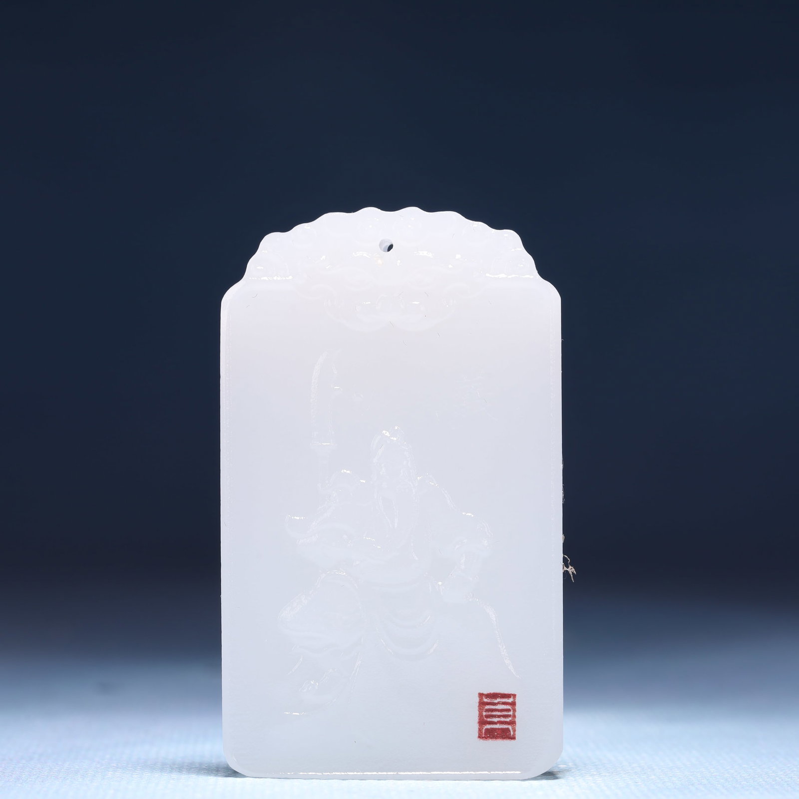 An Exquisite White Jade Figure Pattern Pendant: An Exquisite White Jade Figure Pattern Pendant,Size:1.6inx0.4inx2.4in,Weight:46g 白玉人物纹牌