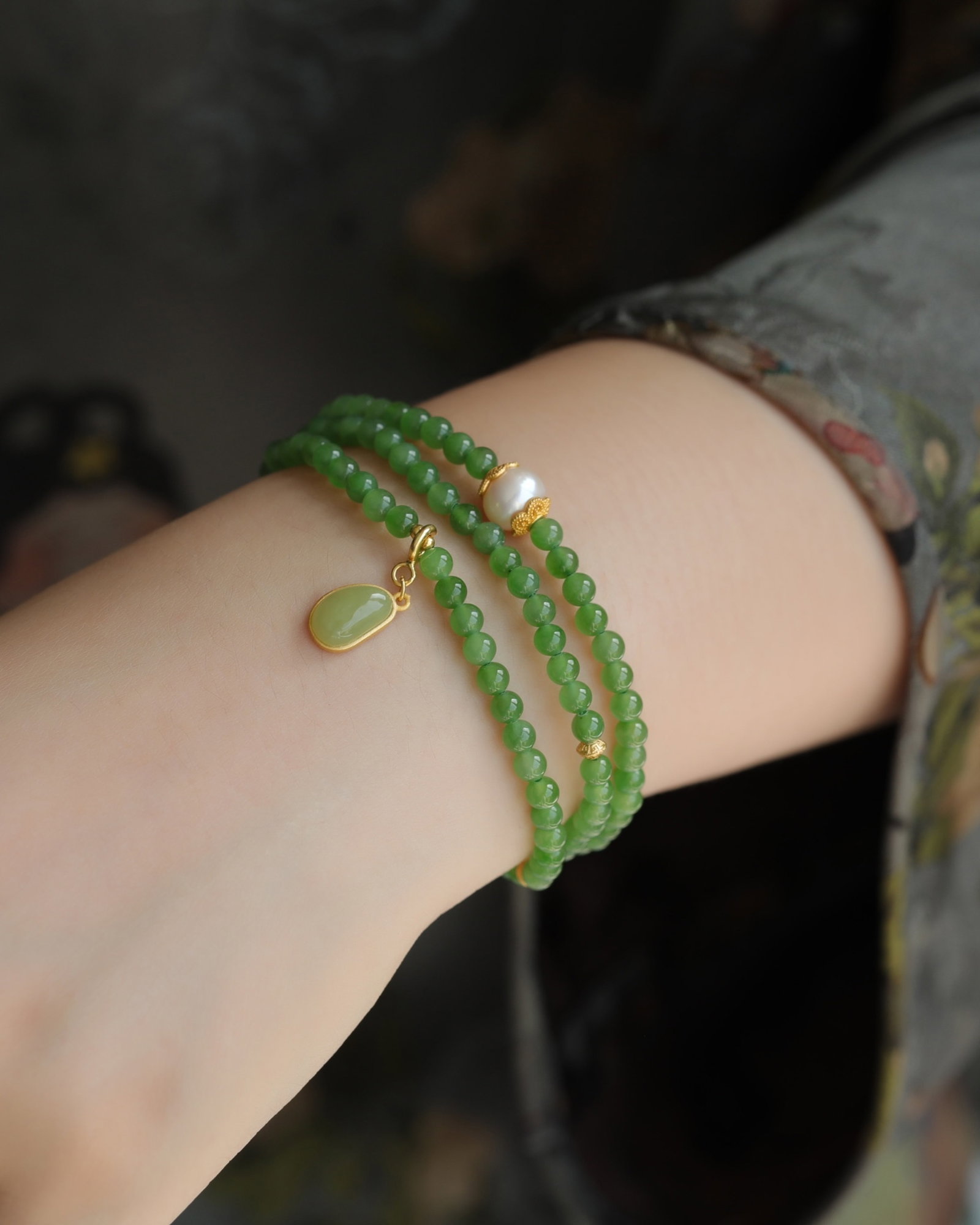 An Exquisite Jasper Bracelets - 7