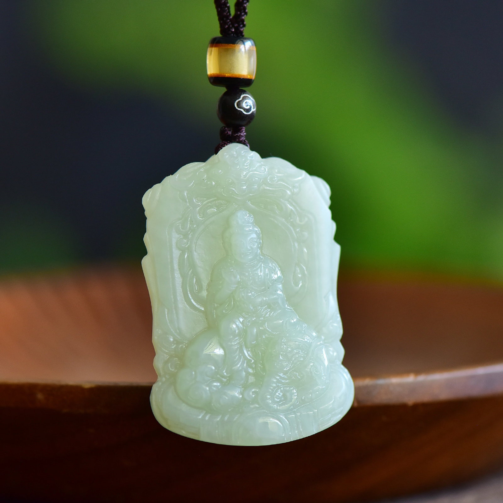 An Exquisite Greenish Jade Bodhisattva Pendant: An Exquisite Greenish Jade Bodhisattva Pendant,Size:45mmx32mm 寓意:生肖属龙