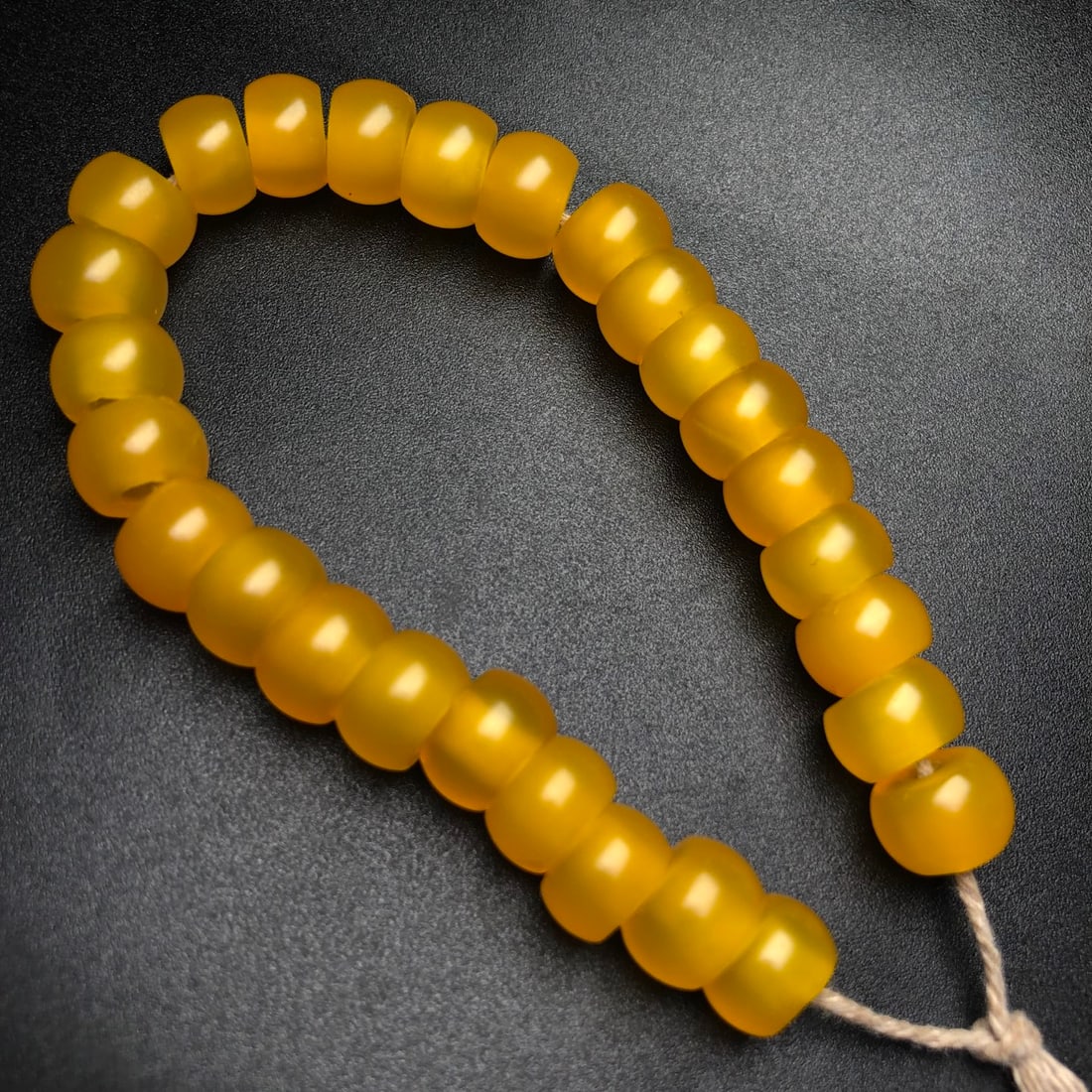 An Exquisite Agate Bracelets - 7