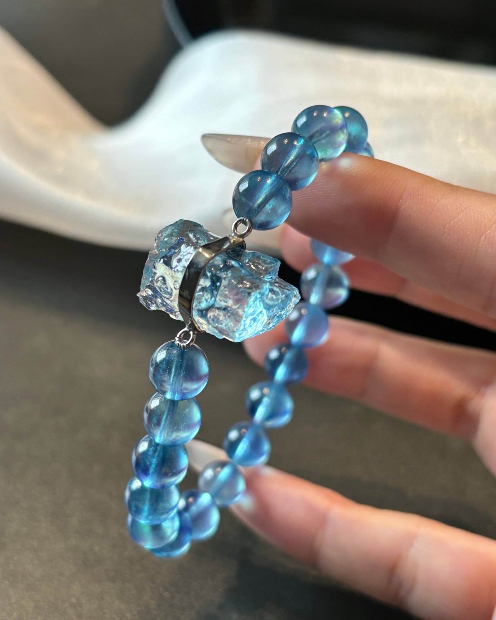 An Exquisite Aquamarine Bracelets: An Exquisite Aquamarine Bracelets,Size: 8.8mm,Weight:22.3g 海蓝宝手串