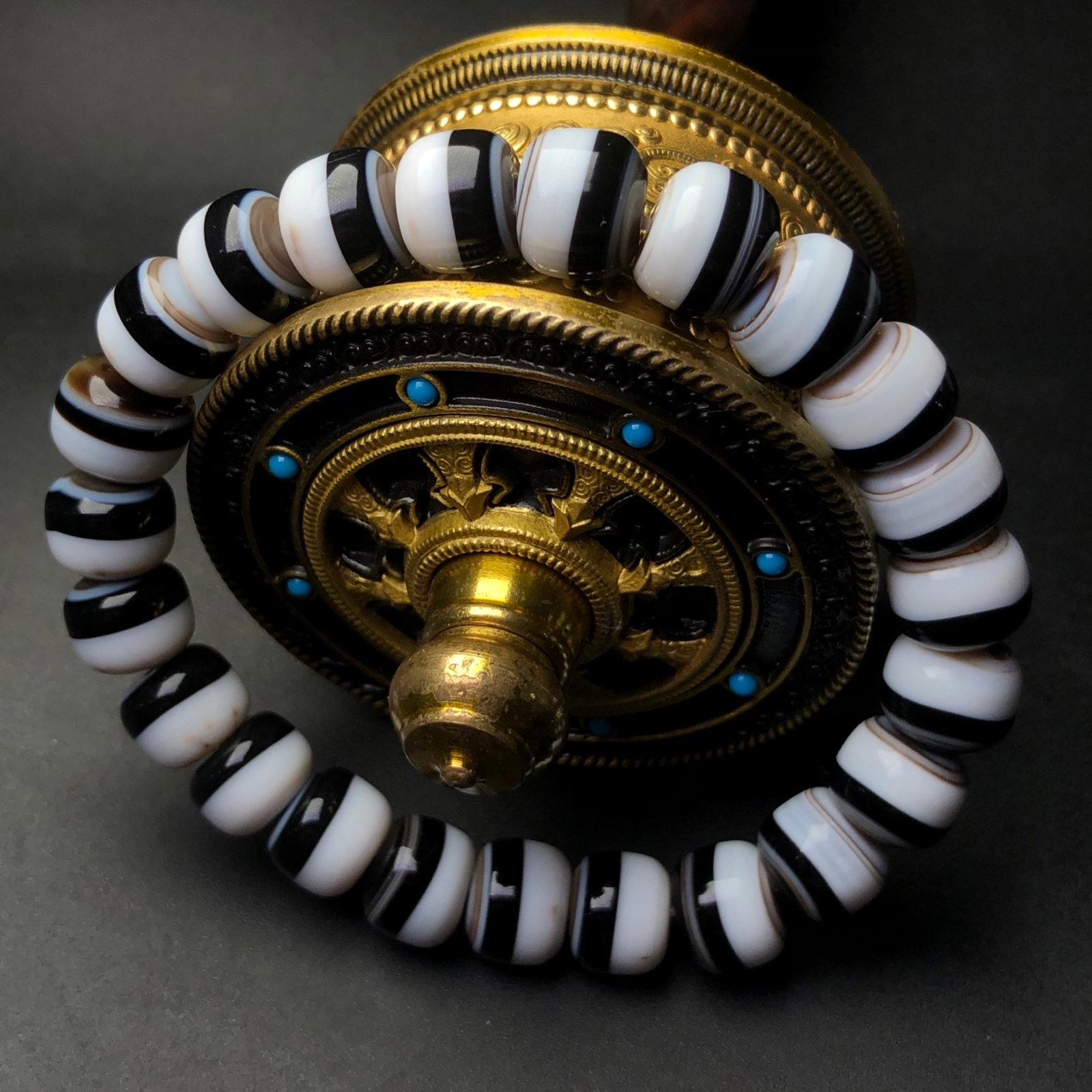 An Exquisite Agate Bracelets - 2