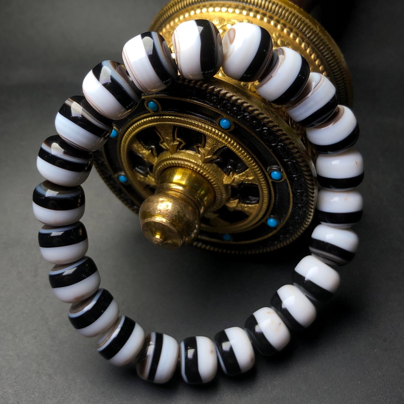 An Exquisite Agate Bracelets - 4