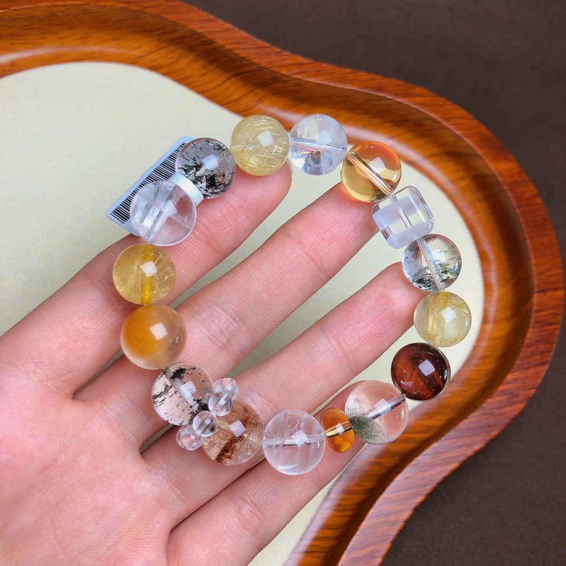 An Exquisite Crystal Bracelets: An Exquisite Crystal Bracelets,Size:12.5mm,Weight:39.3g 水晶手串