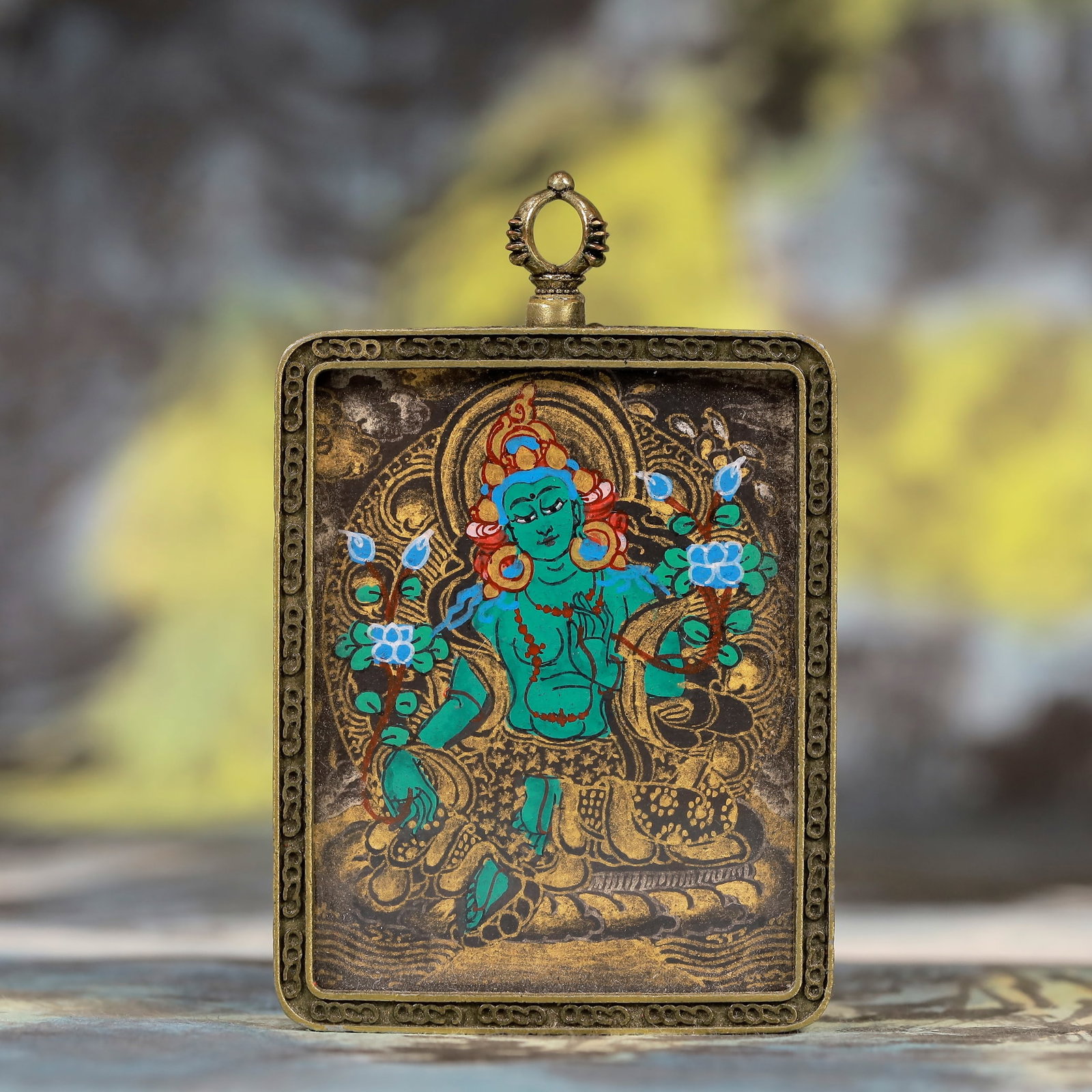 An Exquisite Painted Color Statue of Green Tara Tangka: An Exquisite Painted Color Statue of Green Tara Tangka,Size:2inx2.8in 彩绘绿度母像唐卡
