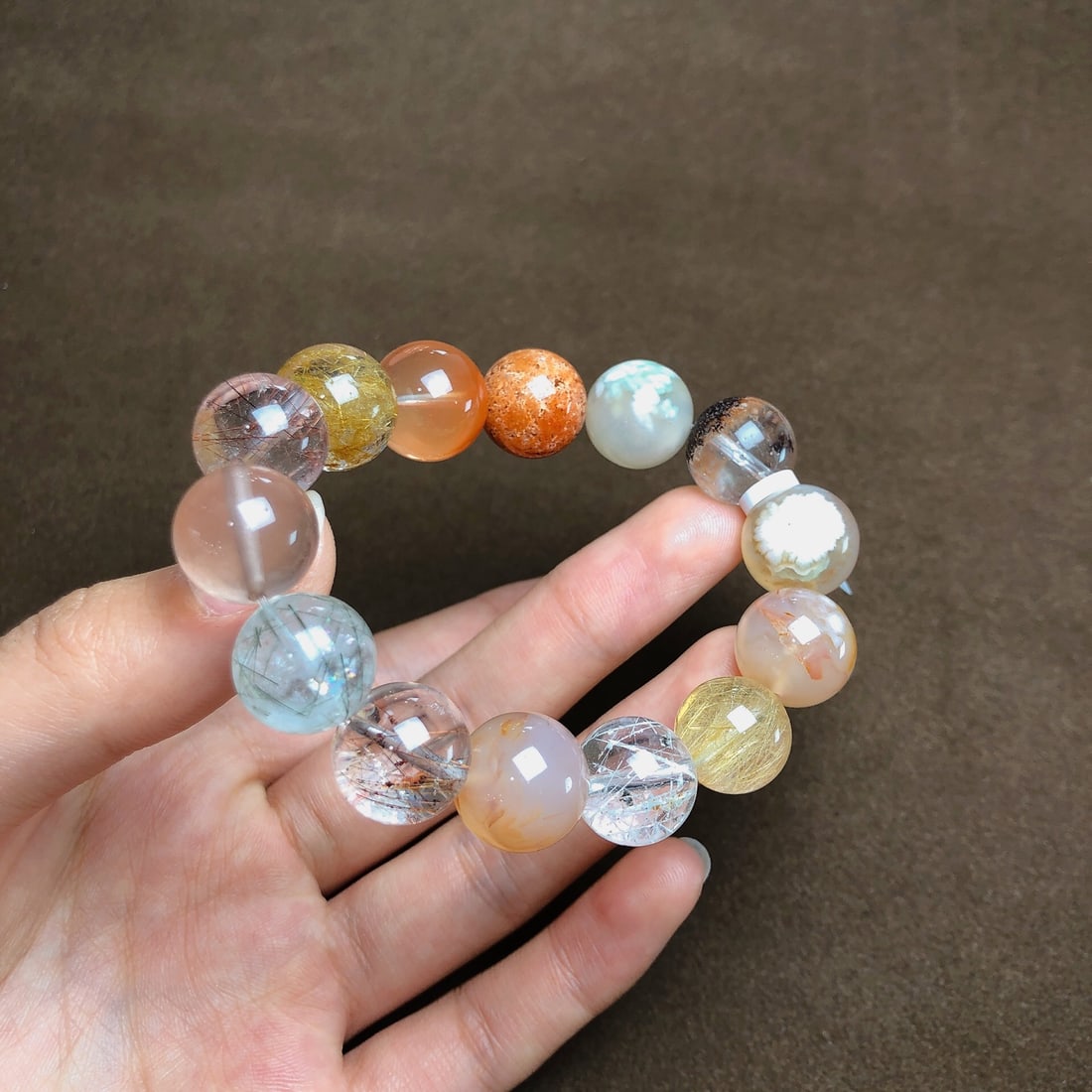 An Exquisite Crystal Bracelets - 4