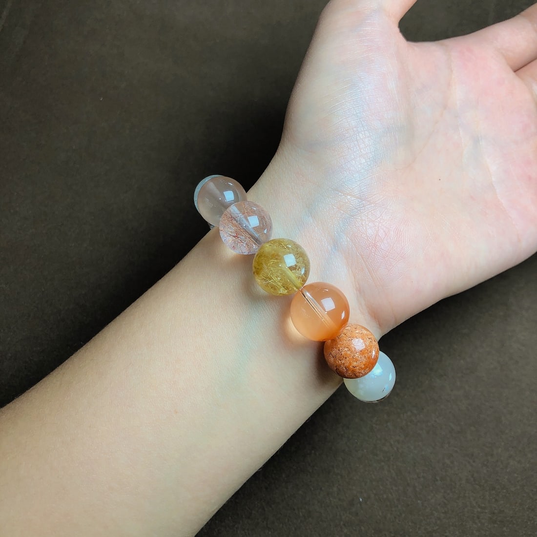 An Exquisite Crystal Bracelets - 5