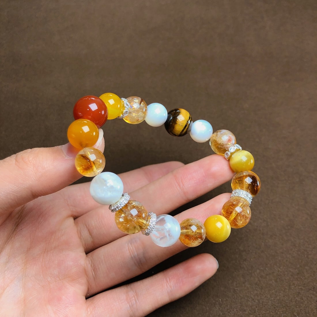 An Exquisite Crystal Bracelets - 5