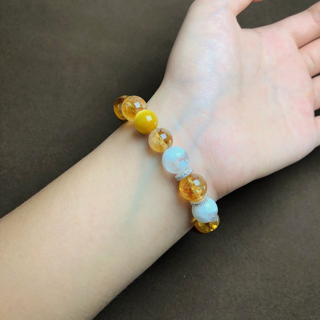An Exquisite Crystal Bracelets - 7