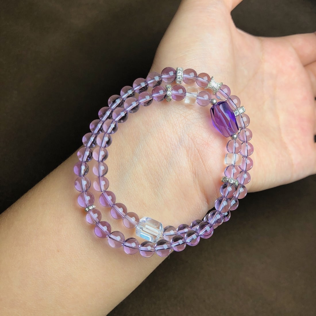 An Exquisite Crystal Bracelets - 2