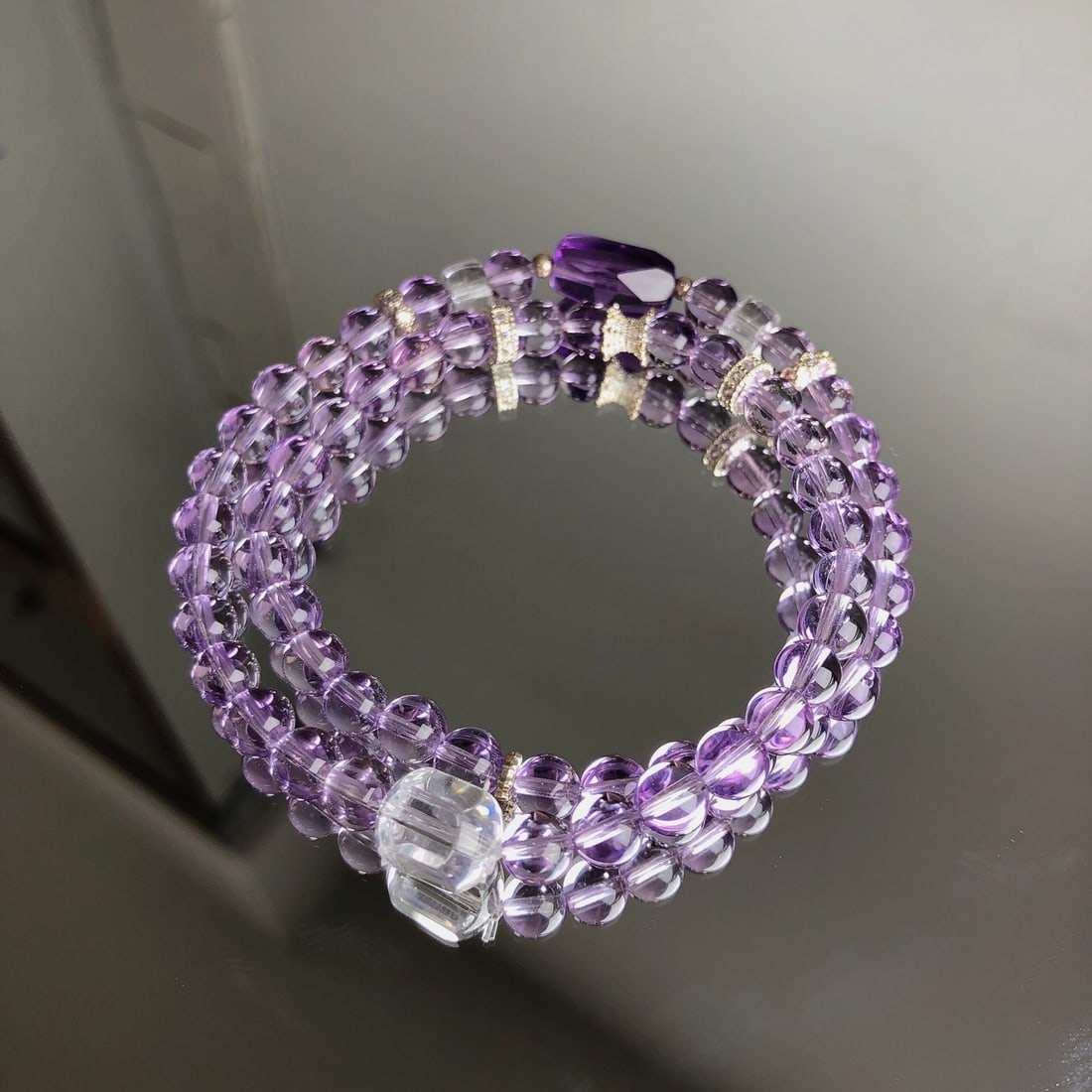 An Exquisite Crystal Bracelets - 7