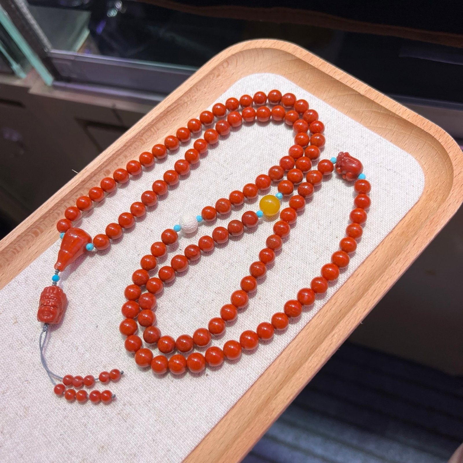 An Exquisite Agate Necklace - 2