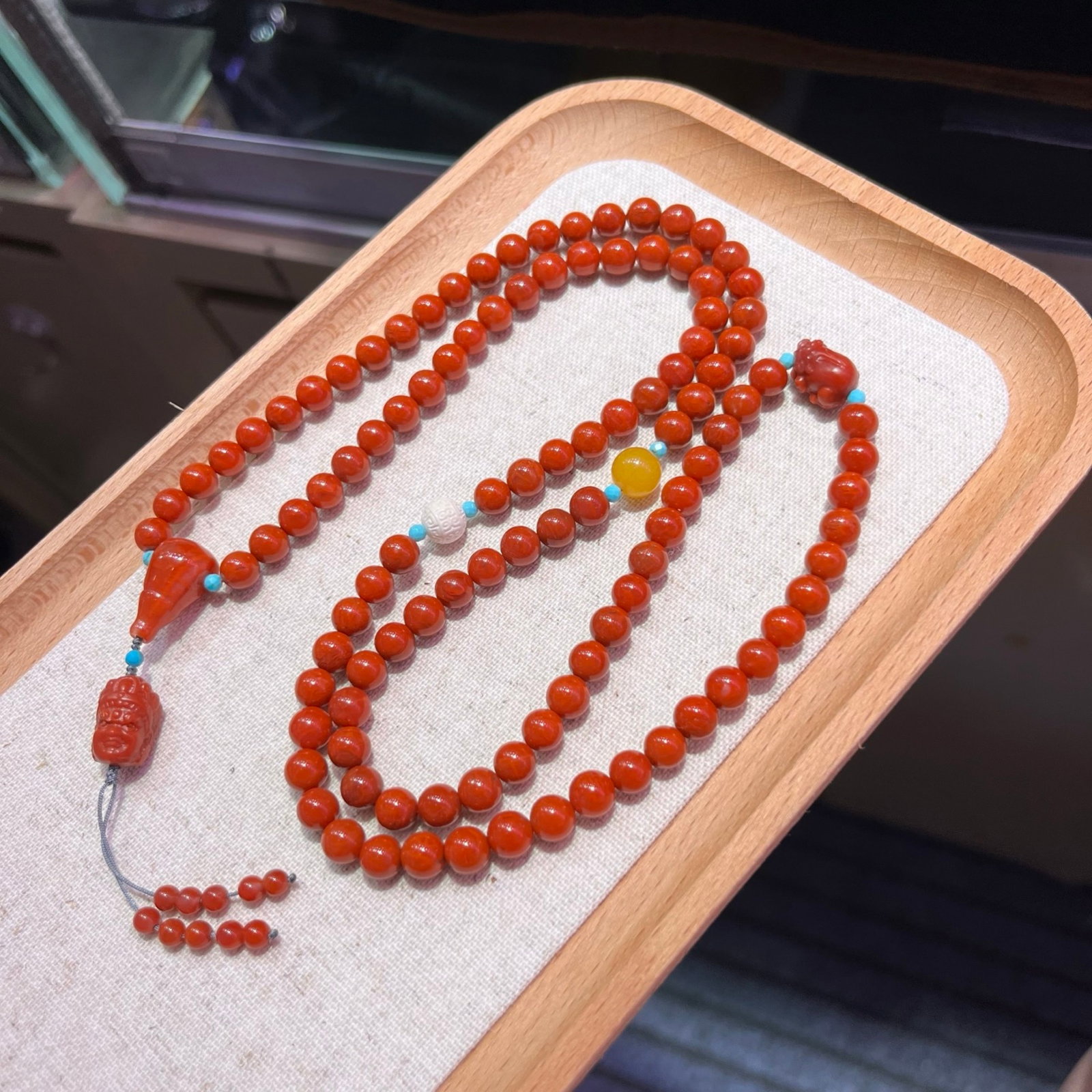 An Exquisite Agate Necklace - 3