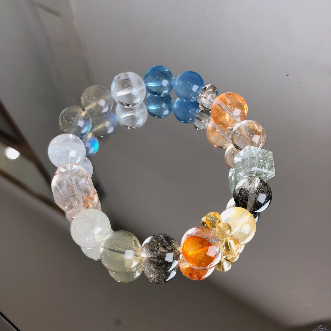 An Exquisite Crystal Bracelets - 8