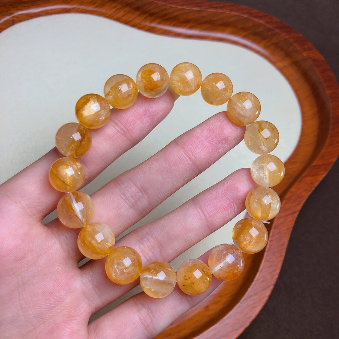 An Exquisite Crystal Bracelets: An Exquisite Crystal Bracelets,Size:11.8mm, Weight:40.4g 水晶手串