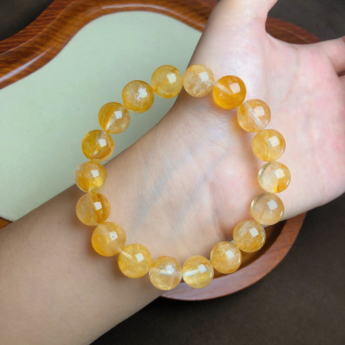 An Exquisite Crystal Bracelets - 2