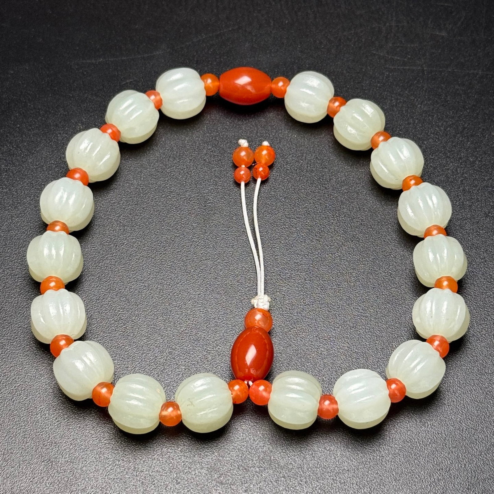 An Exquisite White Jade Pumpkin-Shaped Bracelets (1 of 7)