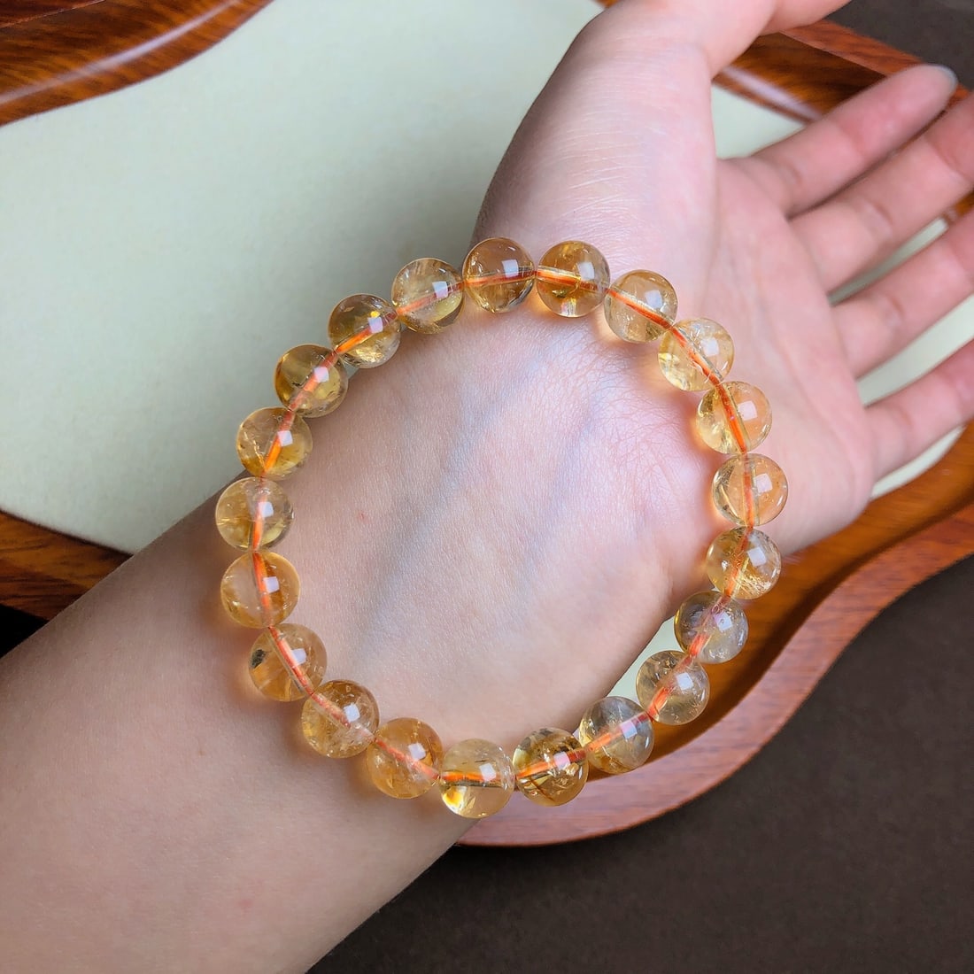 An Exquisite Crystal Bracelets - 3