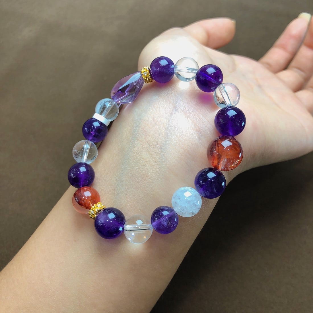 An Exquisite Crystal Bracelets - 3