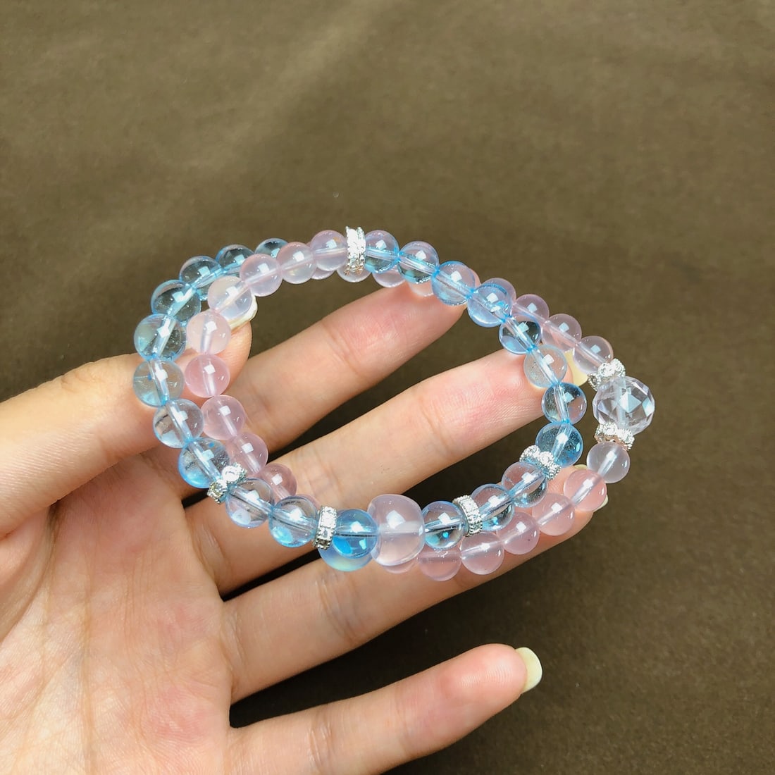 An Exquisite Crystal Bracelets - 4
