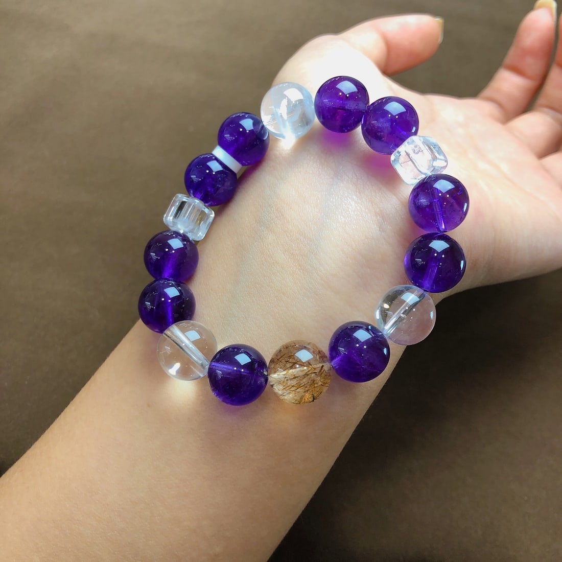 An Exquisite Crystal Bracelets - 4