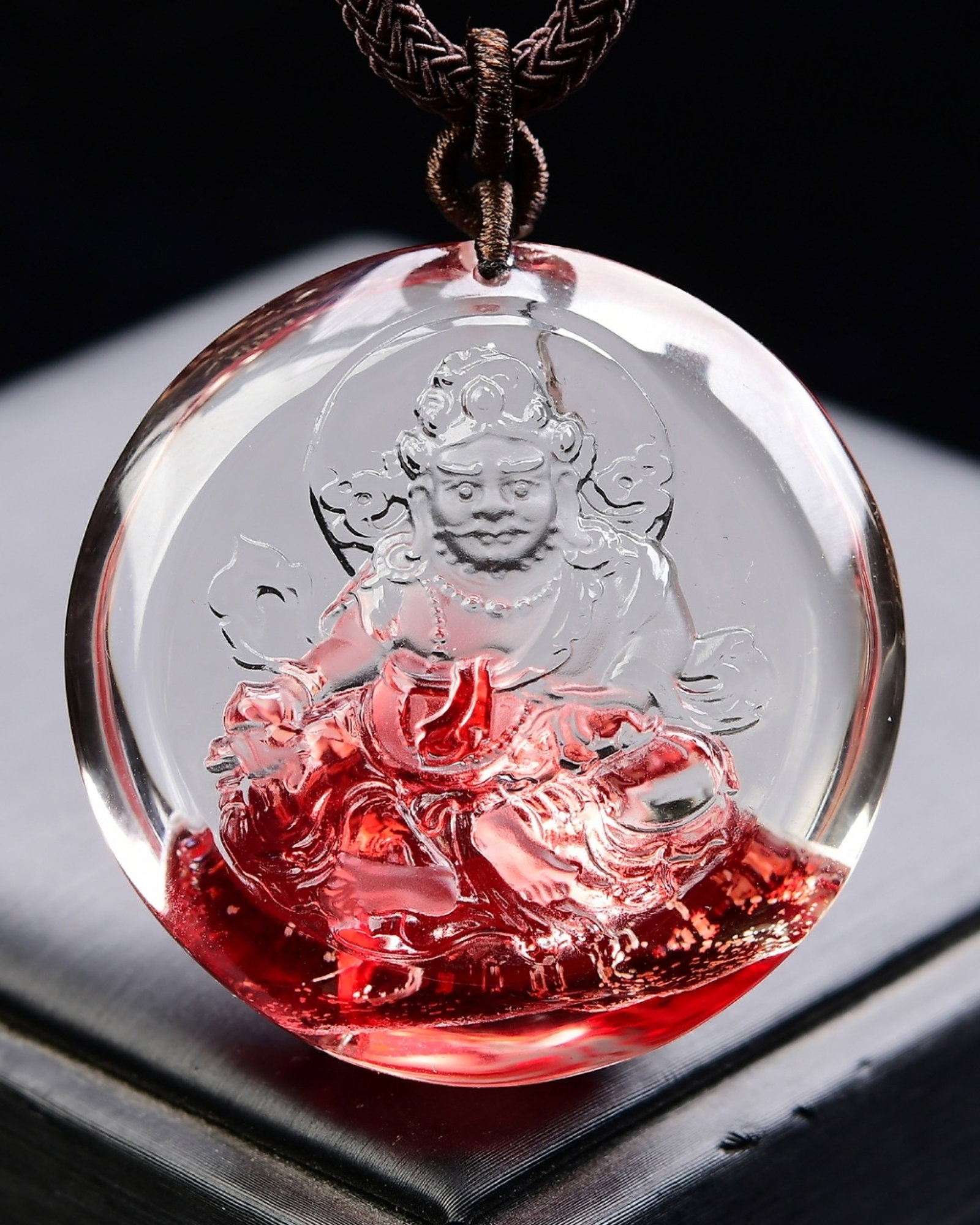 An Exquisite Crystal Statue of Mammon Pattern Pendant: An Exquisite Crystal Statue of Mammon Pattern Pendant,Size:46mmx45mmx18mm,Weight:64.5g
