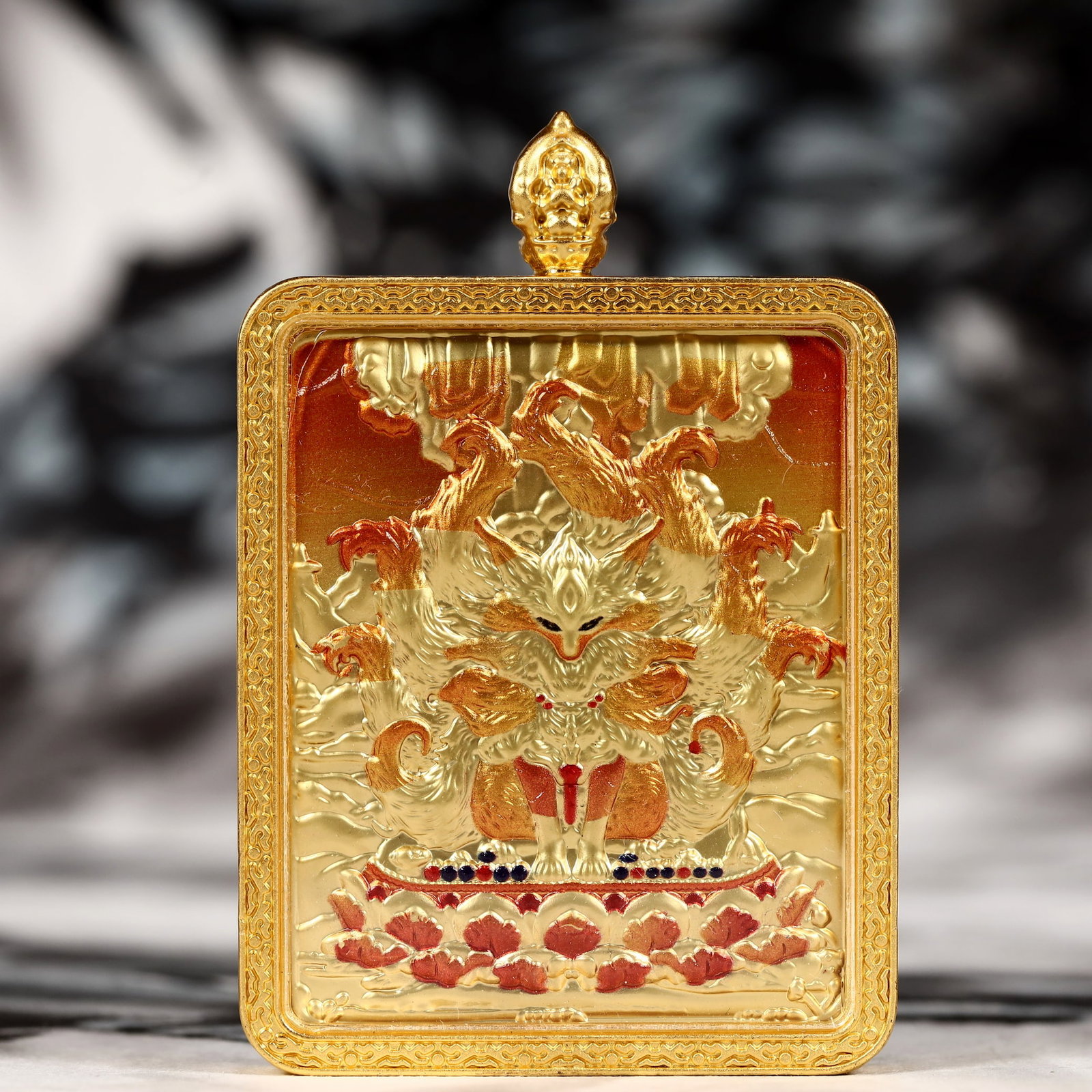 An Exquisite Painted Color Statue of Fox Spirit Tangka: An Exquisite Painted Color Statue of Fox Spirit Tangka,Size:2inx2.8in 彩绘狐仙像唐卡