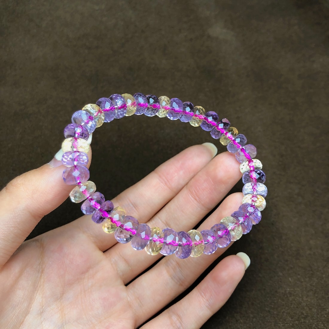 An Exquisite Crystal Bracelets - 4