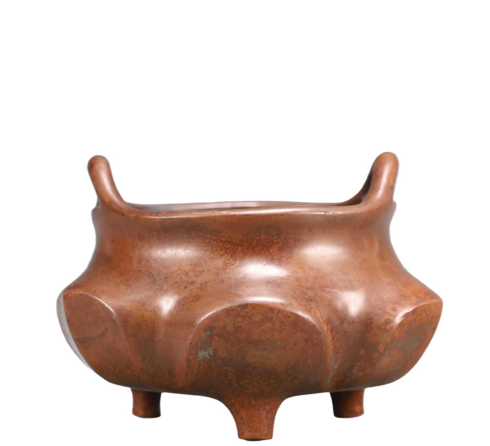 An Exquisite Bronze Double-Ears and Tripod Censer: An Exquisite Bronze Double-Ears and Tripod Censer,Ming Dynasty, China,With Mark,Size:4.7inx3.5in Weight:1000g 铜双耳三足香炉,中国明代,