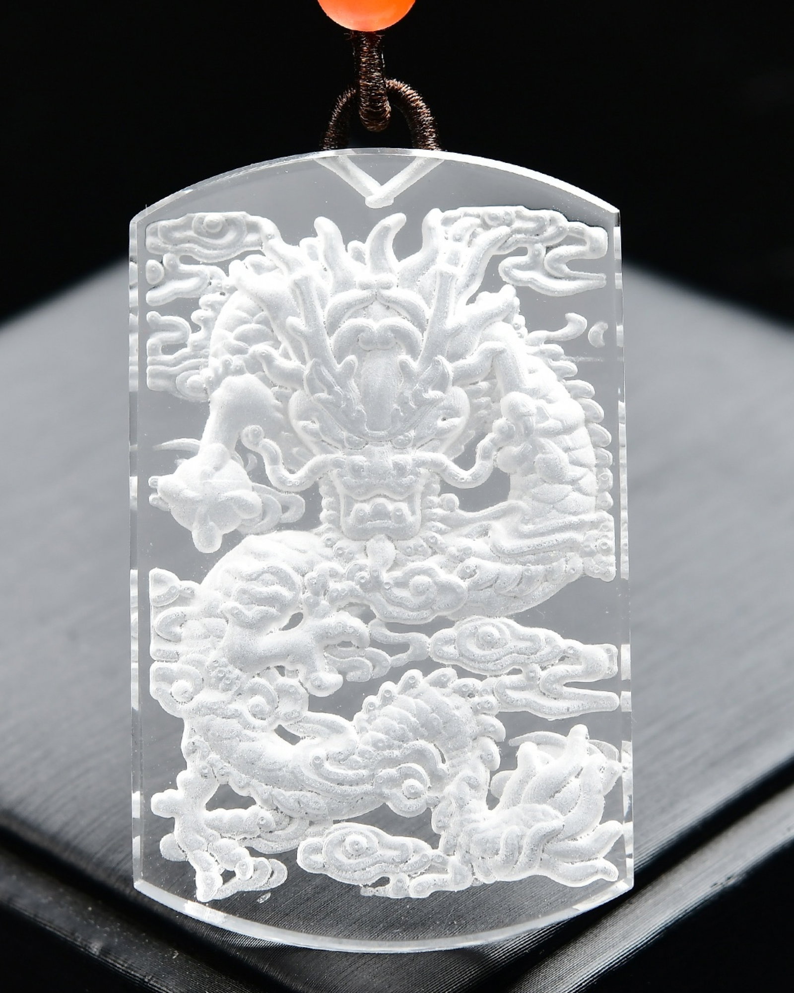 An Exquisite Crystal Auspicious Cloud and Dragon Pattern Pendant: An Exquisite Crystal Auspicious Cloud and Dragon Pattern Pendant,Size:54mmx33mmx7mm,Weight:34.4g