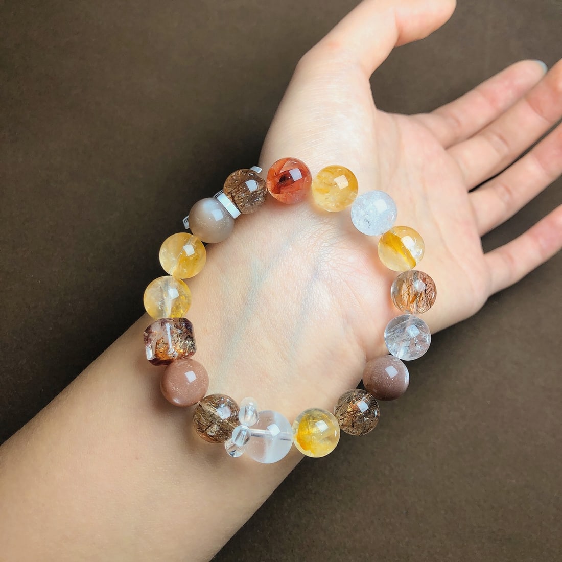 An Exquisite Crystal Bracelets - 2
