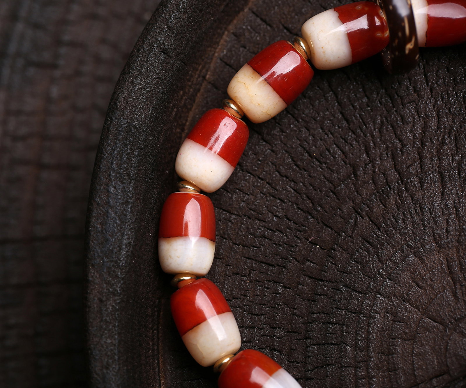 An Exquisite Agate Bracelets - 3
