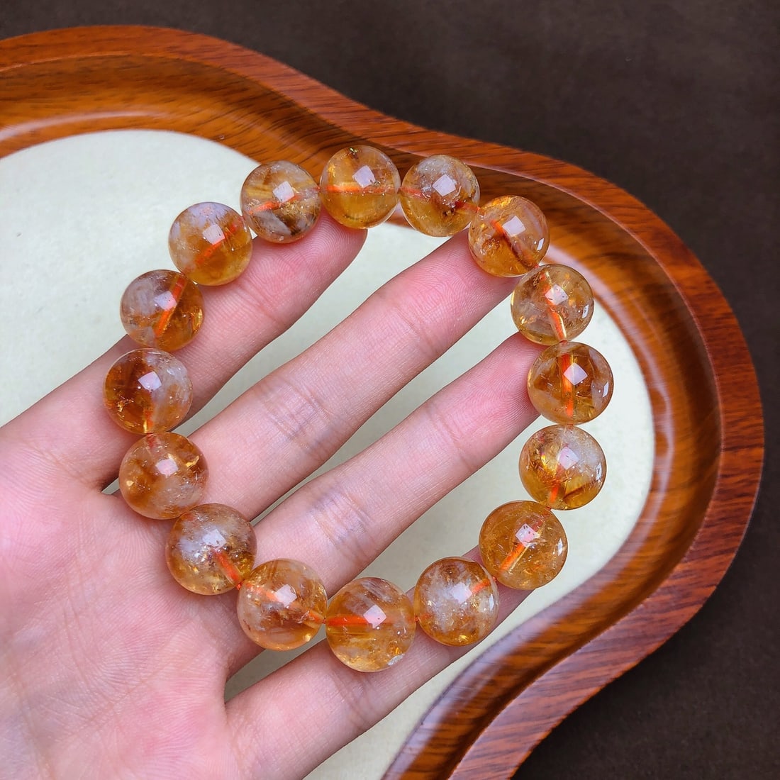 An Exquisite Crystal Bracelets: An Exquisite Crystal Bracelets,Size:13mm, Weight:50.5g 水晶手串