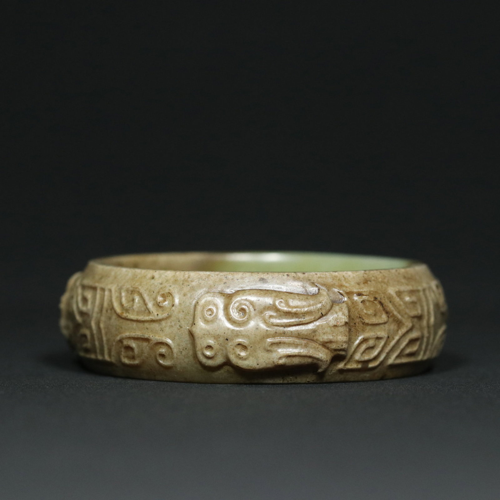 An Exquisite White Jade Cicada Pattern Bracelets - 8