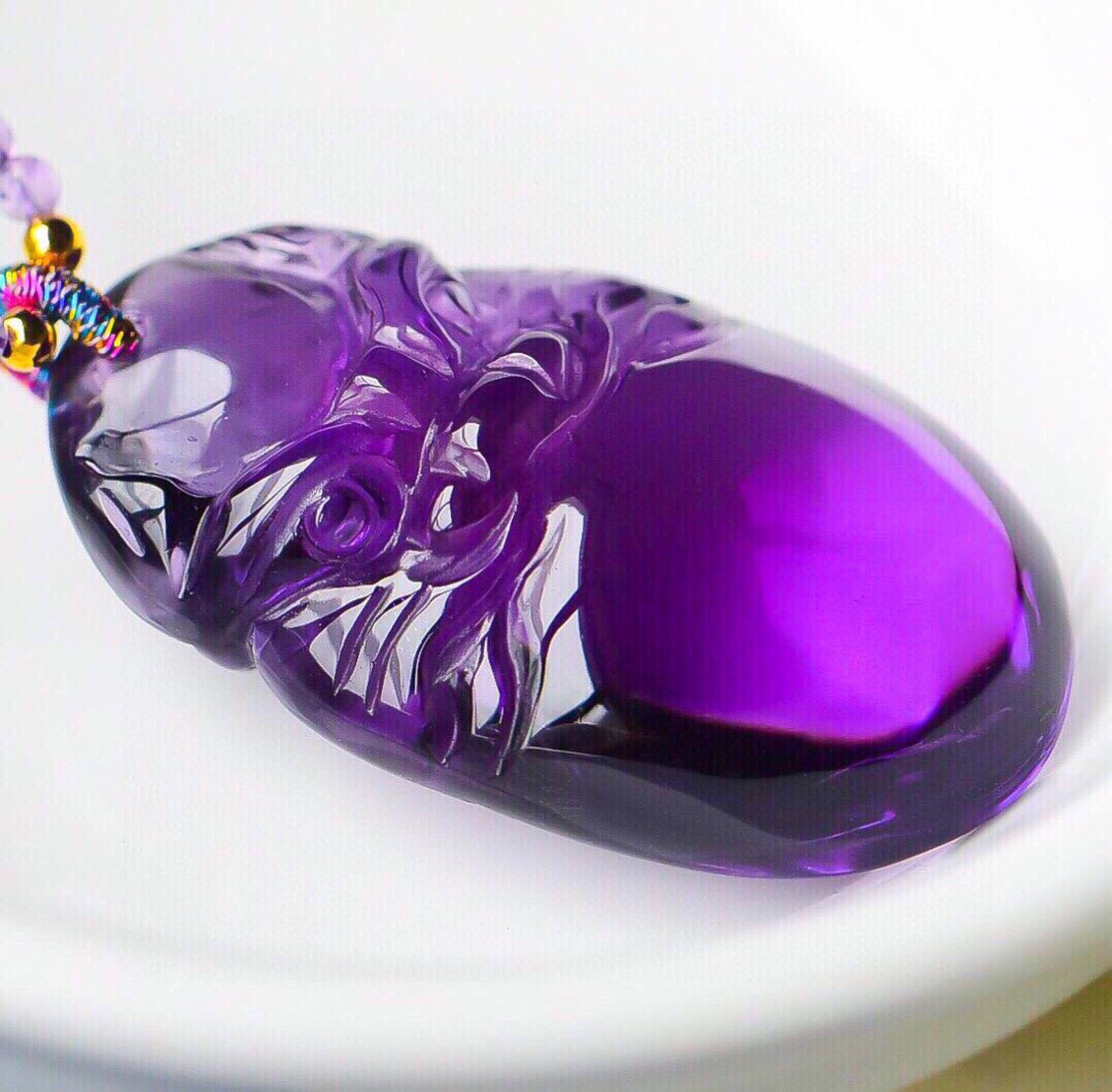 An Exquisite Crystal Beast-Face Pattern Pendant: An Exquisite Crystal Beast-Face Pattern Pendant,Size:33.3mmx19.2mmx10.5mm 水晶兽面纹吊坠