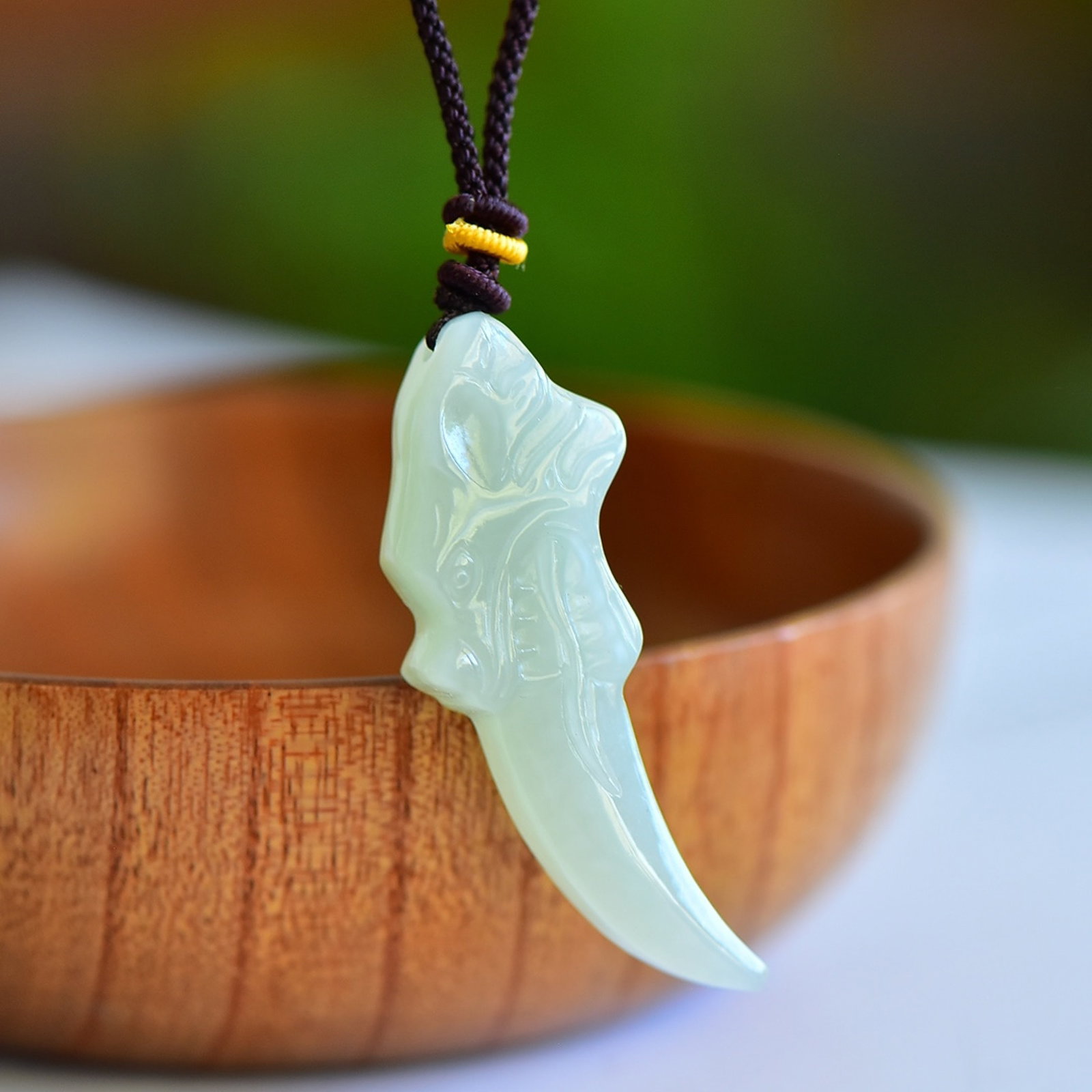 An Exquisite White Jade Pendant - 4