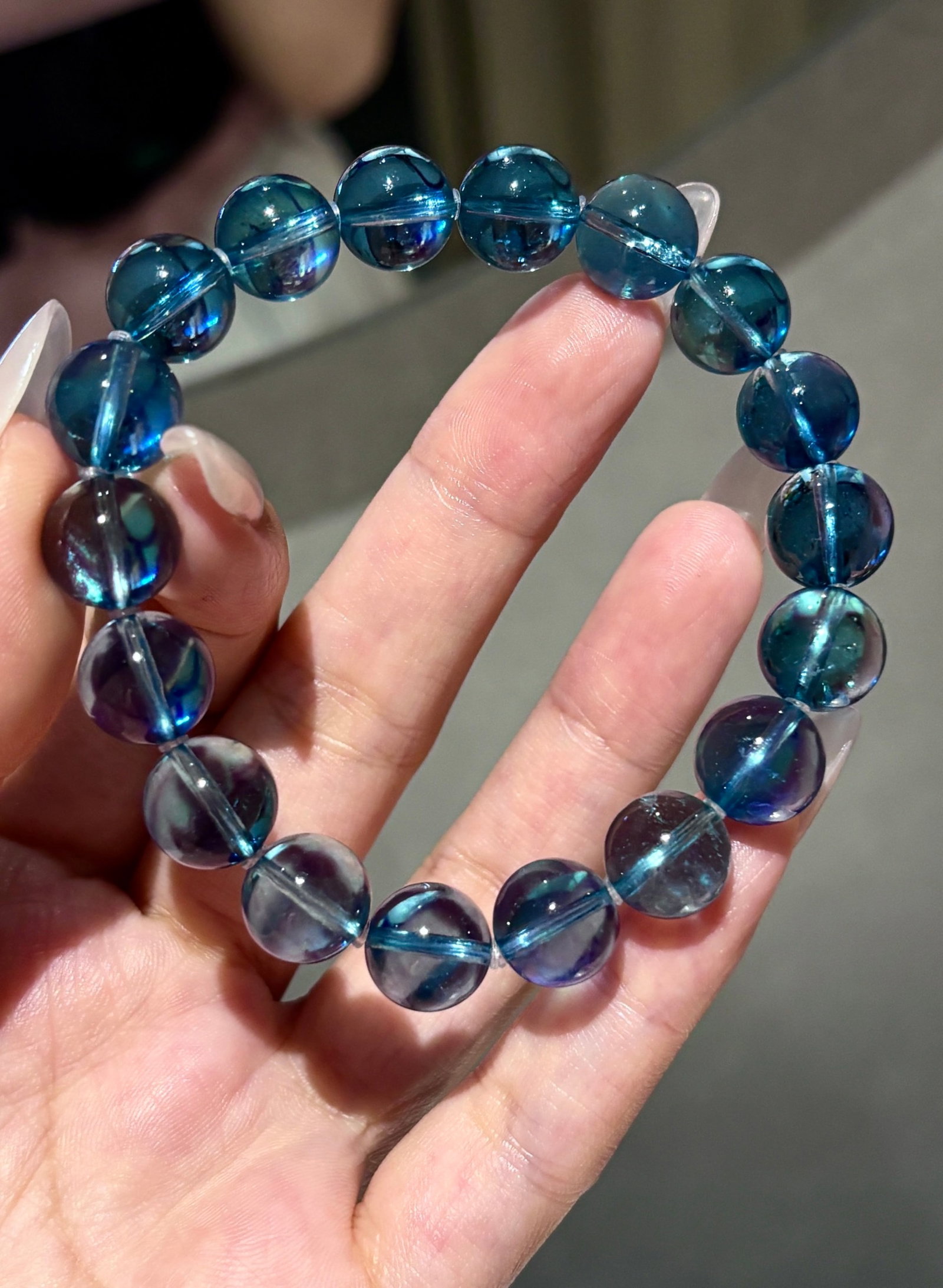 An Exquisite Aquamarine Bracelets: An Exquisite Aquamarine Bracelets,Size:11.2mm,Weight:35.2g 海蓝宝手串