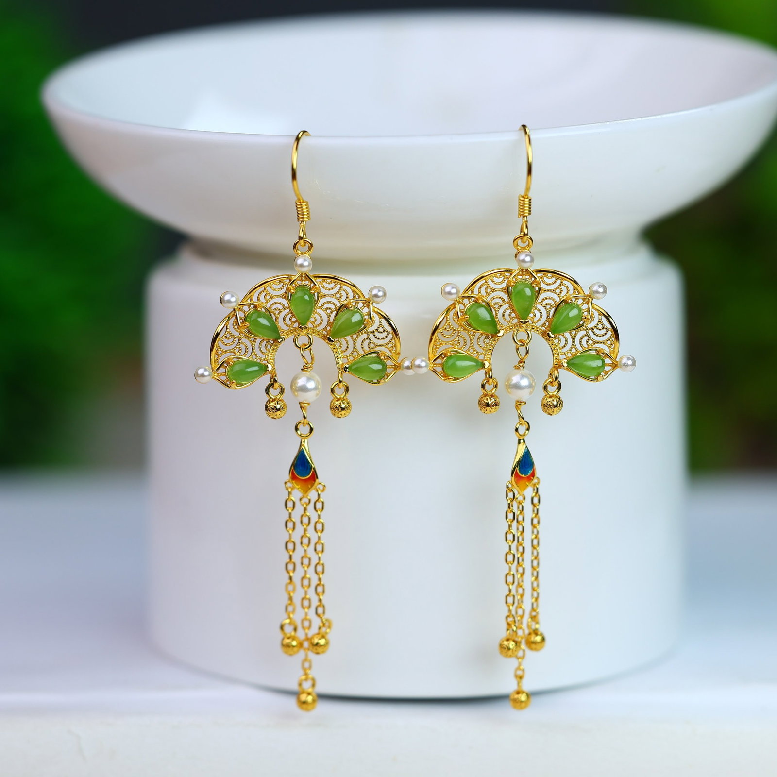 A Pair of Exquisite Sterling Silver-Gold Plated Inlaid Jasper Enamel Earrings,Inlaid Pearls: A Pair of Exquisite Sterling Silver-Gold Plated Inlaid Jasper Enamel Earrings,Inlaid Pearls,Size:3mmx5mm