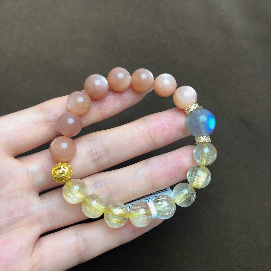 An Exquisite Crystal Bracelets: An Exquisite Crystal Bracelets,Size:9.7mm,12mm, Weight:25.6g ????